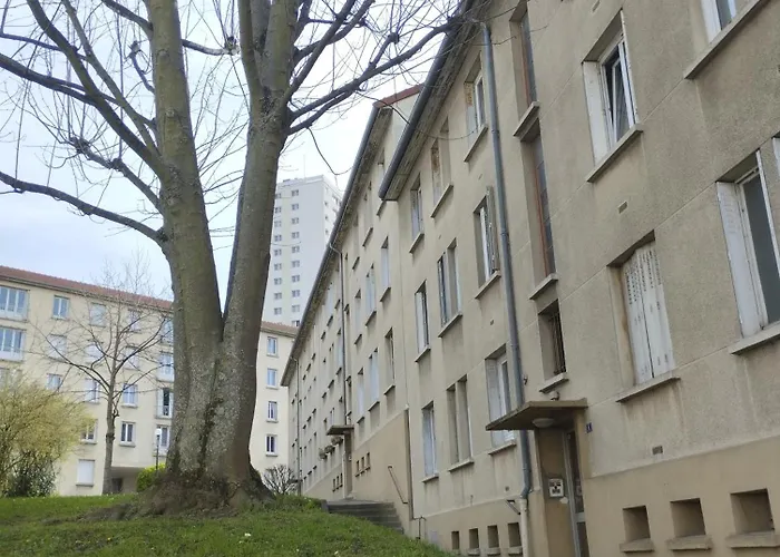 A 5 Min De Paris! * Le Kremlin-Bicêtre